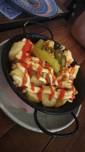 Patatas ángel y diablas at La Veganesa in Cadiz