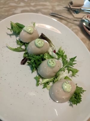 Huevos rellenos a la veganesa at La Veganesa in Cadiz