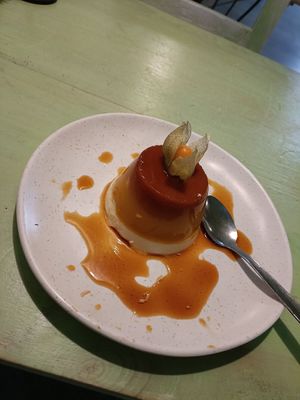 Mango dessert at La Veganesa in Cadiz