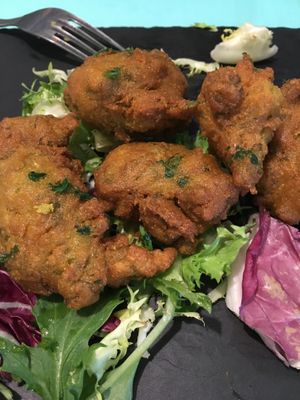 Buñuelos de algas  at La Veganesa in Cadiz