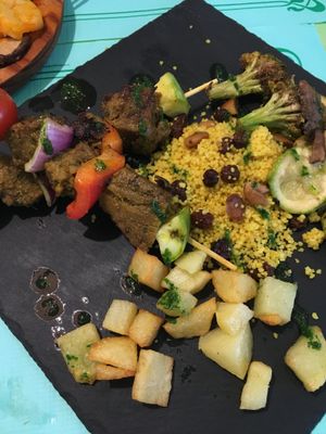 Pinchitos morunos  at La Veganesa in Cadiz