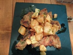 Filetes de legumbres at La Veganesa in Cadiz