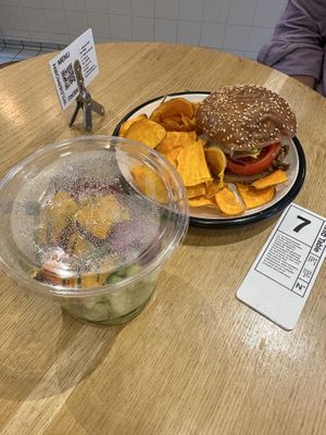 Curry Salad bowl and burger   at Wild & The Moon - Wild Lab Gravilliers in Paris