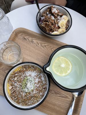 Vegan smoothie bowls  at Wild & The Moon - Wild Lab Gravilliers in Paris