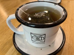 Green tea with mint  at Wild & The Moon - Wild Lab Gravilliers in Paris