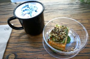 Avocado Toast  + Rose Latte at Wild & The Moon - Wild Lab Gravilliers in Paris