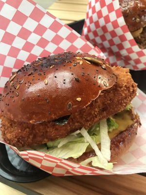 ‘Phish-o-fillet burger ✨ at Mooshies in East London