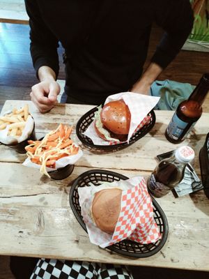 'what's ur beef' in a gluten-free bun, karma cola, cheesy sweet potato fries
'magic mushroom', notting hill pale ale, skin on fries  at Mooshies in East London
