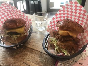 Burgers 💚 at Mooshies in East London