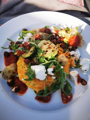 Kartoffelrösti vegan at Natuurlijk in Egmond Aan Zee