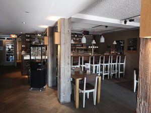 Bar at Natuurlijk in Egmond Aan Zee