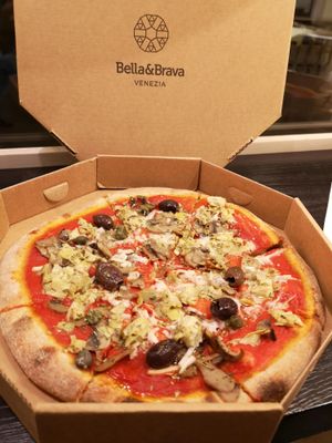 Capricciosa at Bella&Brava in Venice