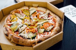 Pizza Vegetariana at Bella&Brava in Venice