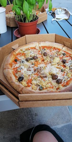 Forgot the name of the pizza already at Bella&Brava in Venice