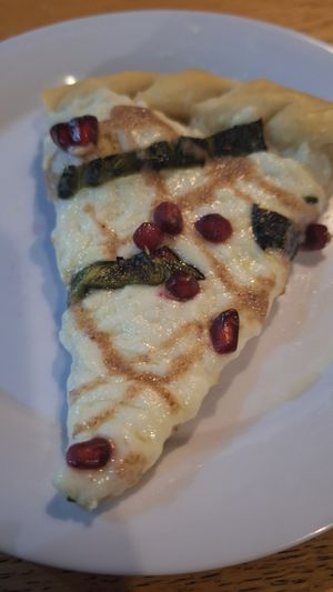 ¡Confirmo! ¡Está deliciosa! Y es de temporada, así que aprovechen 🙌🏻 at Veggino's Pizza in Mexico City