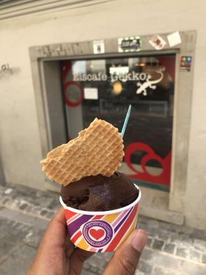 1 Kugel vegan schokolade   at Eiscafe Gekko  in St Gallen