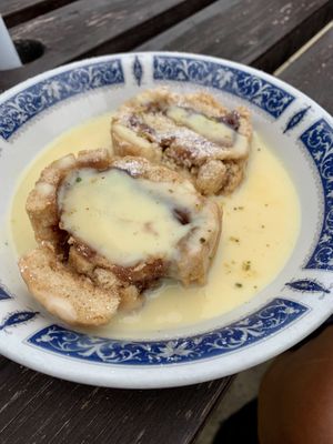 Jam Roly Poly 🤩😍 at The Golden Heart Inn in Gloucester