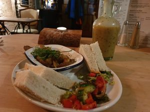 Garlic mushrooms at The Golden Heart Inn in Gloucester