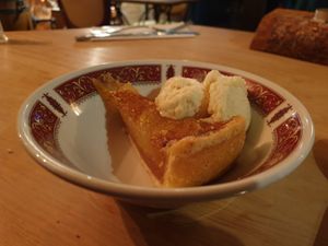 Treacle sponge pudding and ice cream at The Golden Heart Inn in Gloucester