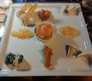 Mix di formaggi vegetali at Sementis in Pietrasanta