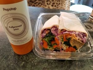 wrap and juice at Pepstop - Riddargatan in Stockholm