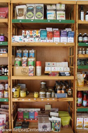 Shelved products at Metkalu Mercado Consciente, Diverso & Local in Bogota