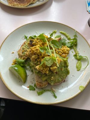 Avocado toast with smoked scrambled tofu at Hula Juice Cafe in Edinburgh
