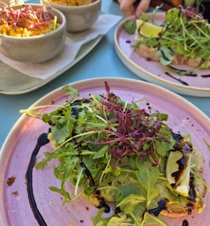 Avocado toast &  scrambled/marinated tofu at Hula Juice Cafe in Edinburgh