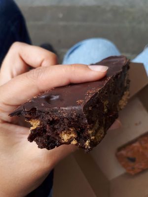 chocolate tiffin at Hula Juice Cafe in Edinburgh