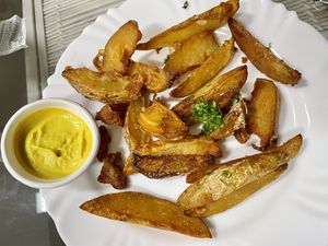 Truffled potatoes delivery at Teva in Rio De Janeiro