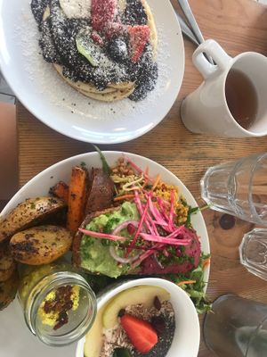 Sunday brunch  at Kitchen Garden in Bordeaux