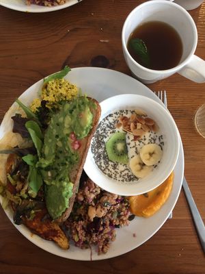 Savoure part - brunch at Kitchen Garden in Bordeaux