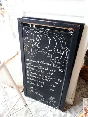 All day menu at Kitchen Garden in Bordeaux