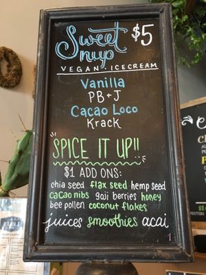 Ice cream options at Celis Produce in West Palm Beach