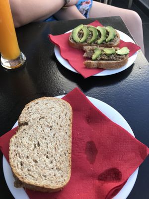 Nom nom  at Abaco Te in Granada