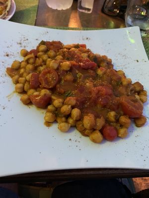 Sweet potato with chickpeas  at Sea Vibe in Santorini