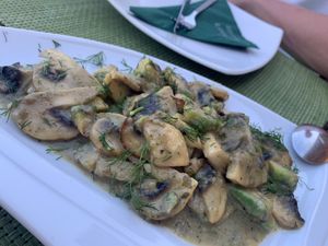 Avocado mushroom starter at Sea Vibe in Santorini