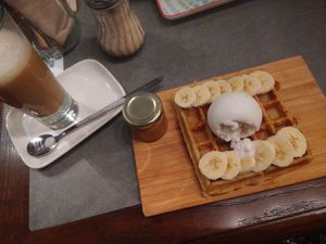 Peanut foster at The Sister in Brussels