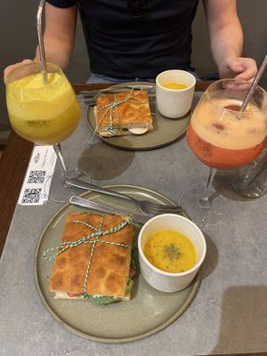   at The Sister in Brussels