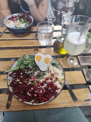  at The Sister in Brussels