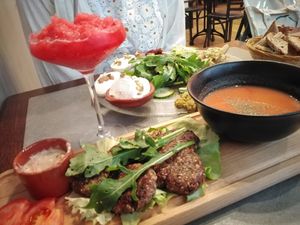 Soupe du jour, falafels sésame at The Sister in Brussels