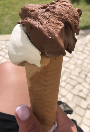 Vegan ice cream that tastes divine!   at Gelateria Alice in Sagres