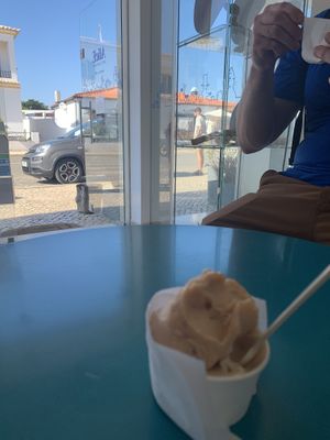 Yummy gelato in a cute lil place   at Gelateria Alice in Sagres