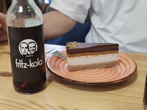 Snickers cake with vegan cola at Eletkert - Garden Life in Szombathely