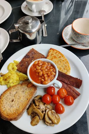 Ultimate Vegan Breakfast at Rose & Grant's in Glasgow
