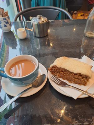 Carrots cake at Rose & Grant's in Glasgow
