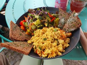Scrambled egg at Marae - Kaffee & Zauberei in Luebeck