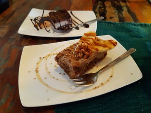 Two raw cakes: walnut banana and chocolate chai at Marae - Kaffee & Zauberei in Luebeck
