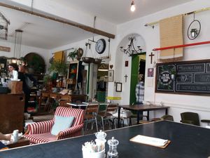 Cosy atmosphere at The Old Electric Shop in Hay-on-wye