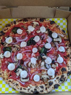 Vegan Pizza at Paulie Gee's in Columbus